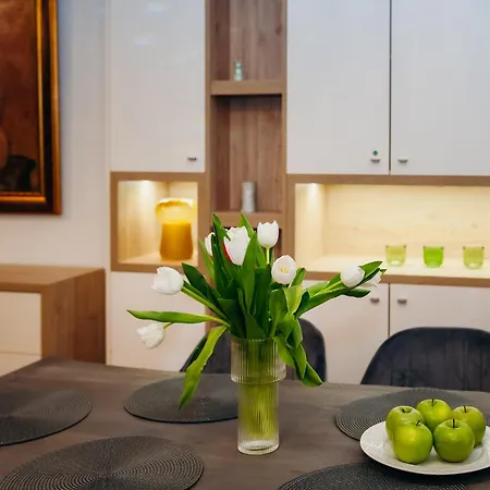 סופיה Krum Khan Top Centre Apartment מראה חיצוני תמונה