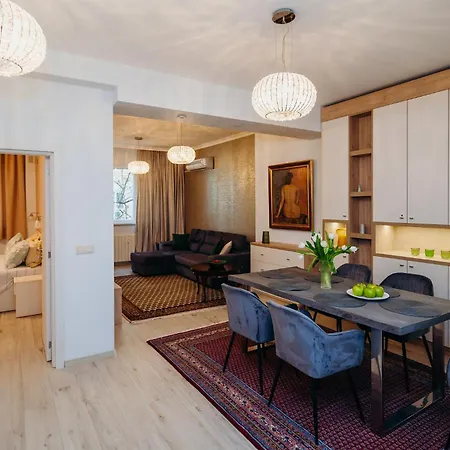 סופיה Krum Khan Top Centre Apartment מראה חיצוני תמונה