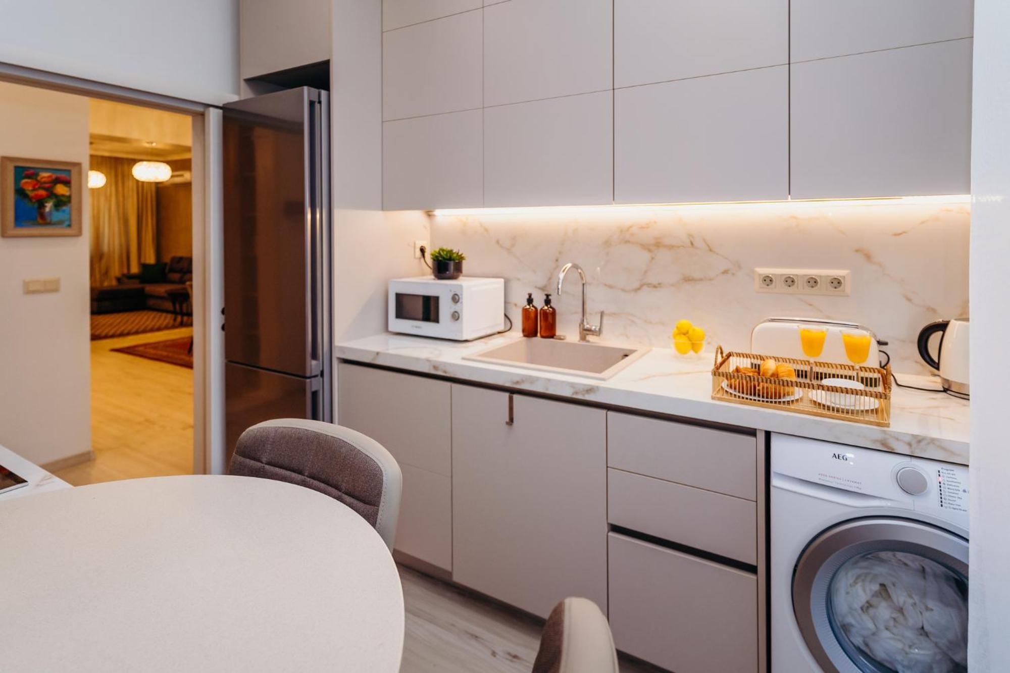 Krum Khan Centre Apartment *